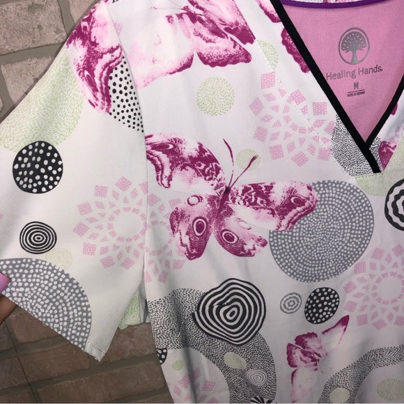 Healing Hands Purple Label Grosgrain Ribbon V-neck butterfly pattern scrub top - Picture 2 of 8